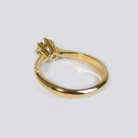 Clara Engagement Diamond Ring